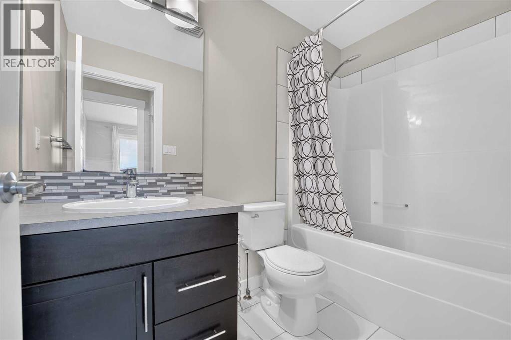 285 Coalbanks Boulevard W - Image 34