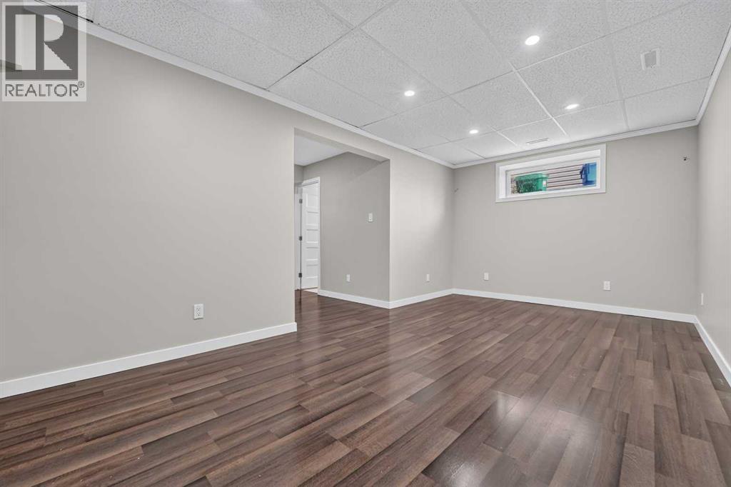 285 Coalbanks Boulevard W - 35