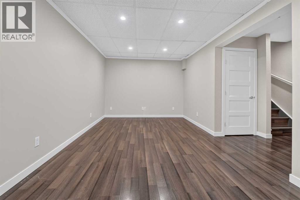 285 Coalbanks Boulevard W - 46