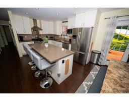 4536 199a Street, Langley, BC V3A5S3 Photo 9