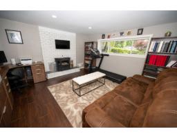 4536 199a Street, Langley, BC V3A5S3 Photo 28