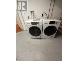 Lower - 24 Coolmine Road, Toronto, ON M6J3E9 Photo 6