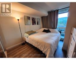 414 - 215 Fort York Boulevard, Toronto, ON M5V4A2 Photo 6