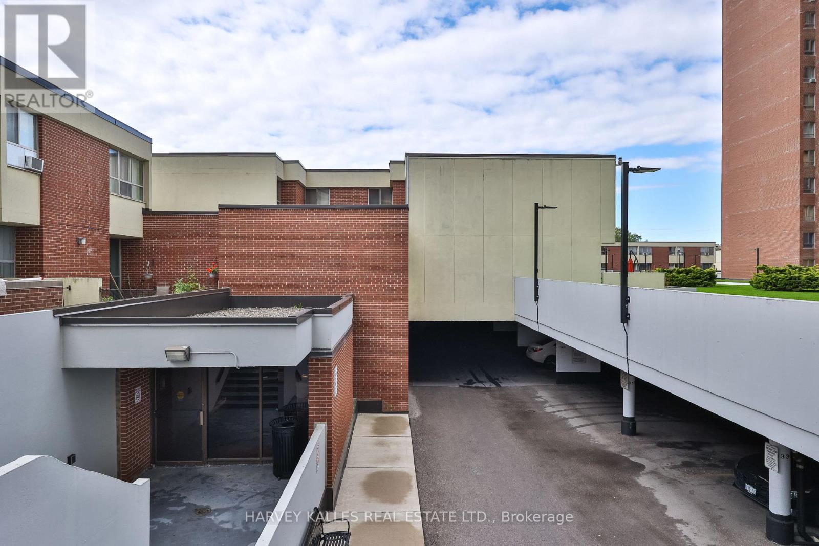 Photo of 10 Crescent Town Road