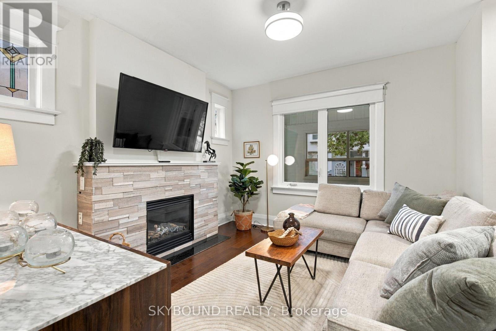 45 WESTLAKE AVENUE - 10