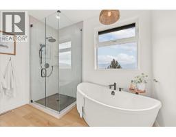 2815 Copper Ridge Drive, West Kelowna, BC V4T0E7 Photo 19