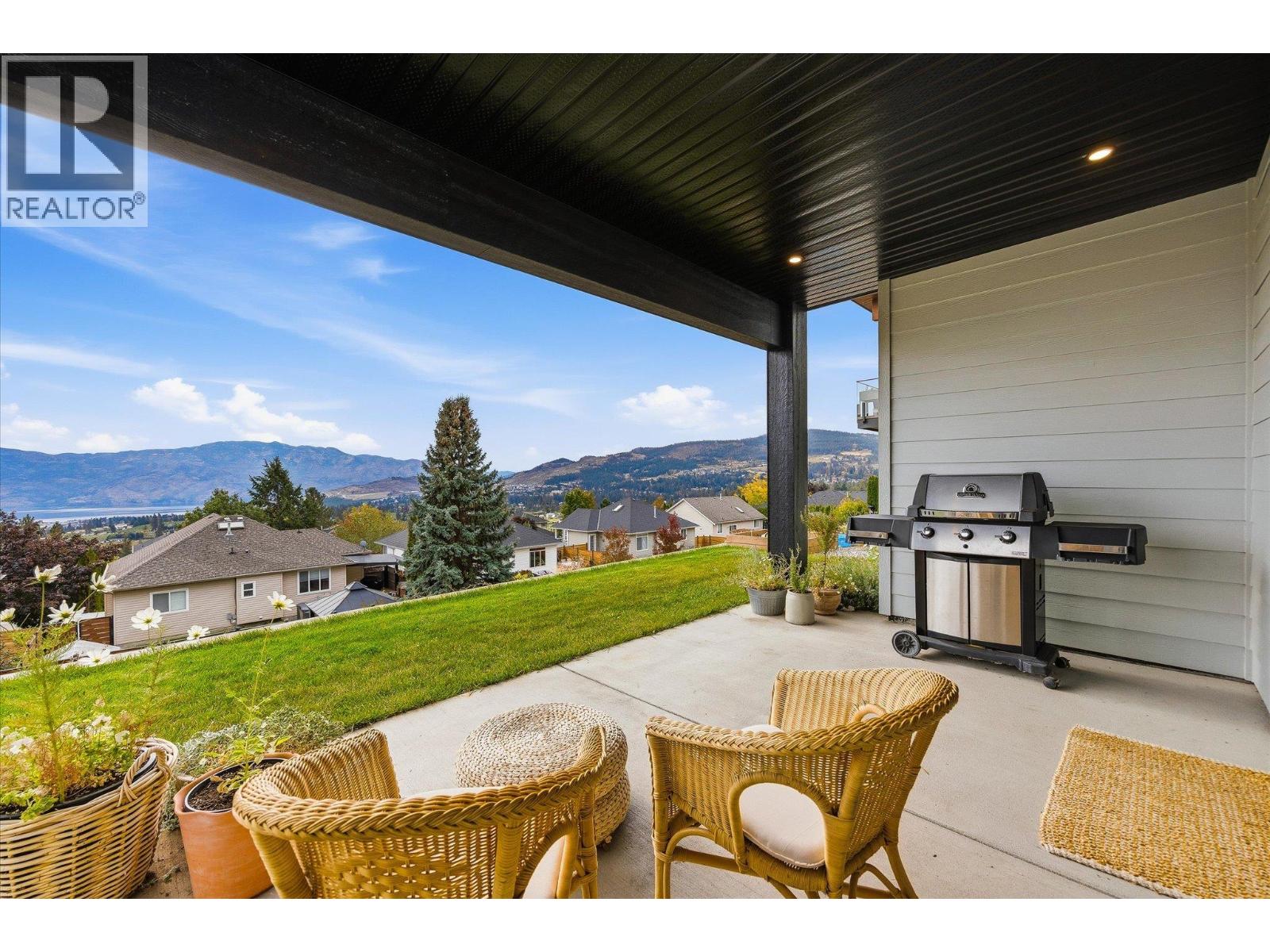  2815 Copper Ridge Drive, West Kelowna