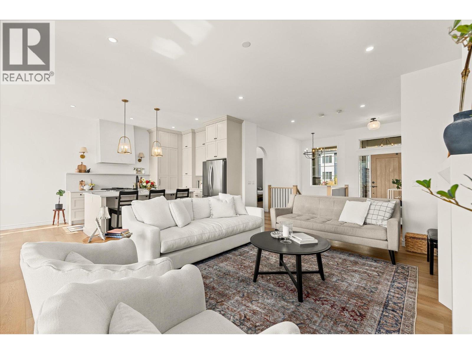  2815 Copper Ridge Drive, West Kelowna