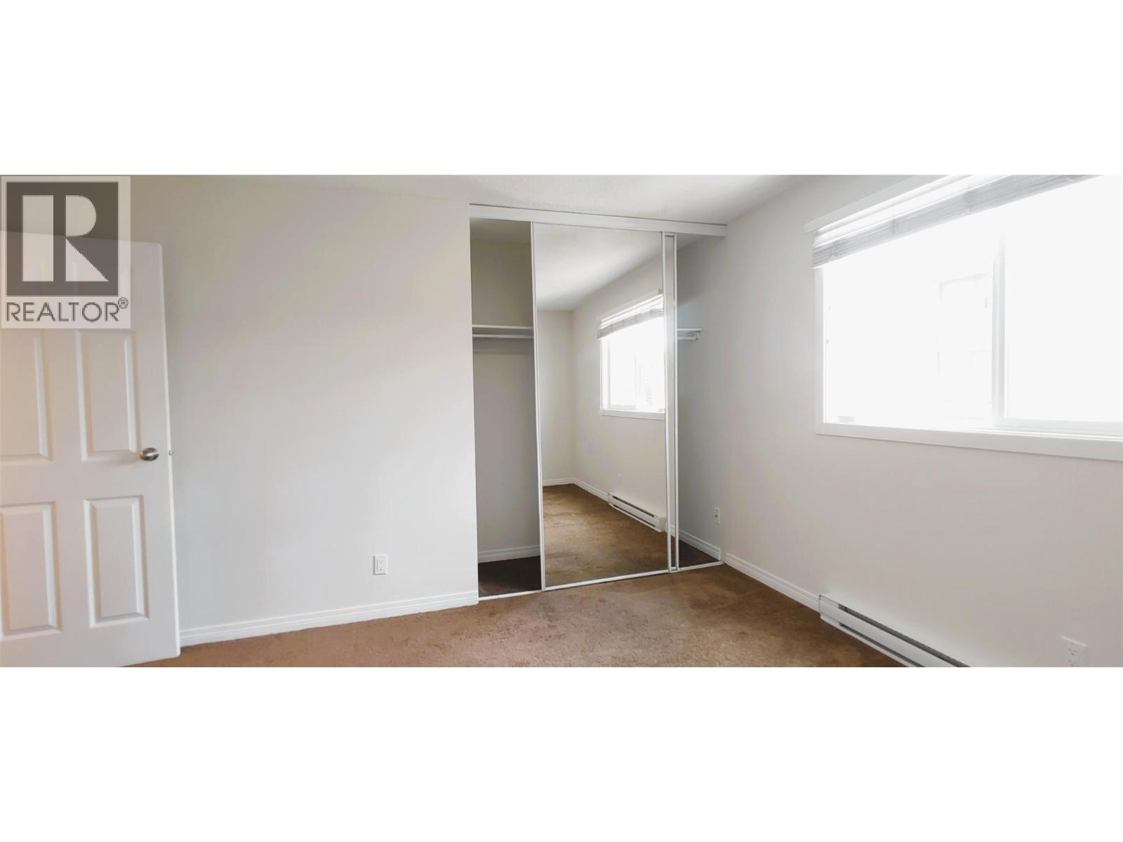 #207 625 Rowcliffe Avenue - 11