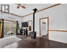 754 Wood Road, Kelowna, BC V1Z3V6 Photo 6