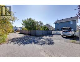 135 Springs Crescent - photo 43