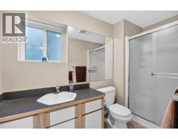 114 Brentview Court, Penticton, BC V2A8H2 Photo 34