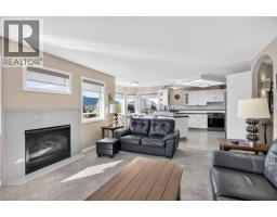 Full bathroom - 114 Brentview Court, Penticton, BC V2A8H2 Photo 16