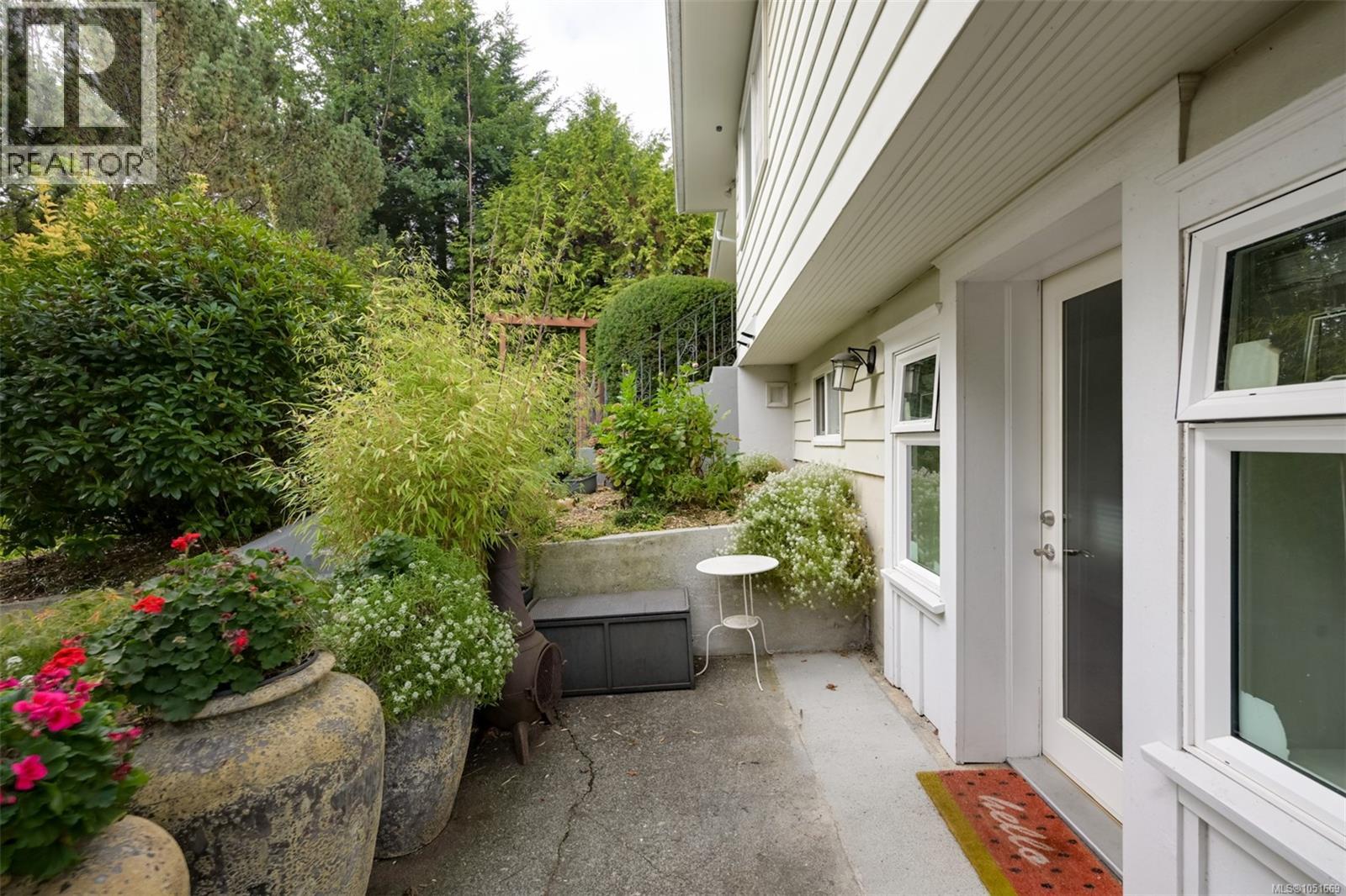 3832 Pitcombe Pl - 32