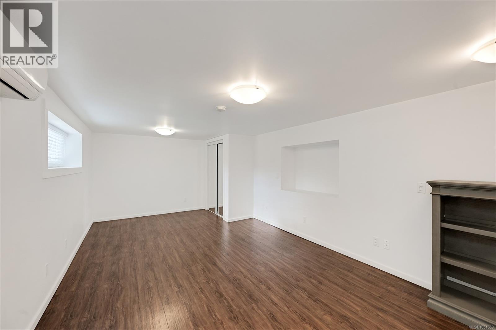 3832 Pitcombe Pl - 35
