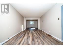 341 Hickling Trail, Barrie, ON L4M5Z6 Photo 10