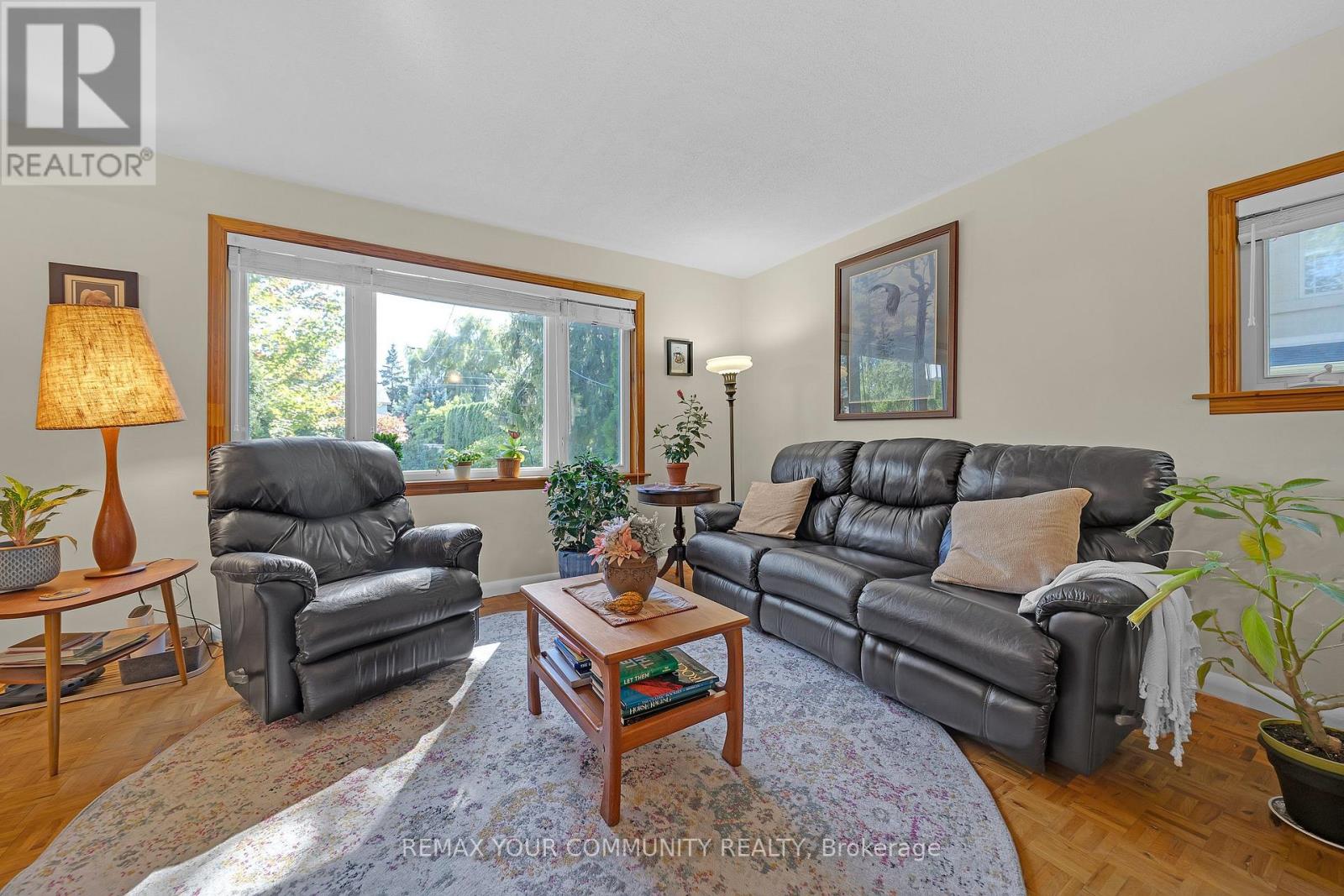 223 Richmond Street — photo 10