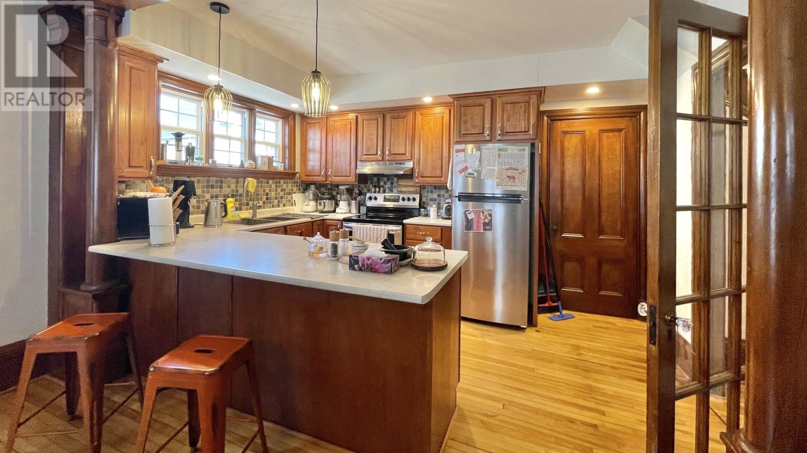115 Summer Street - Image 15
