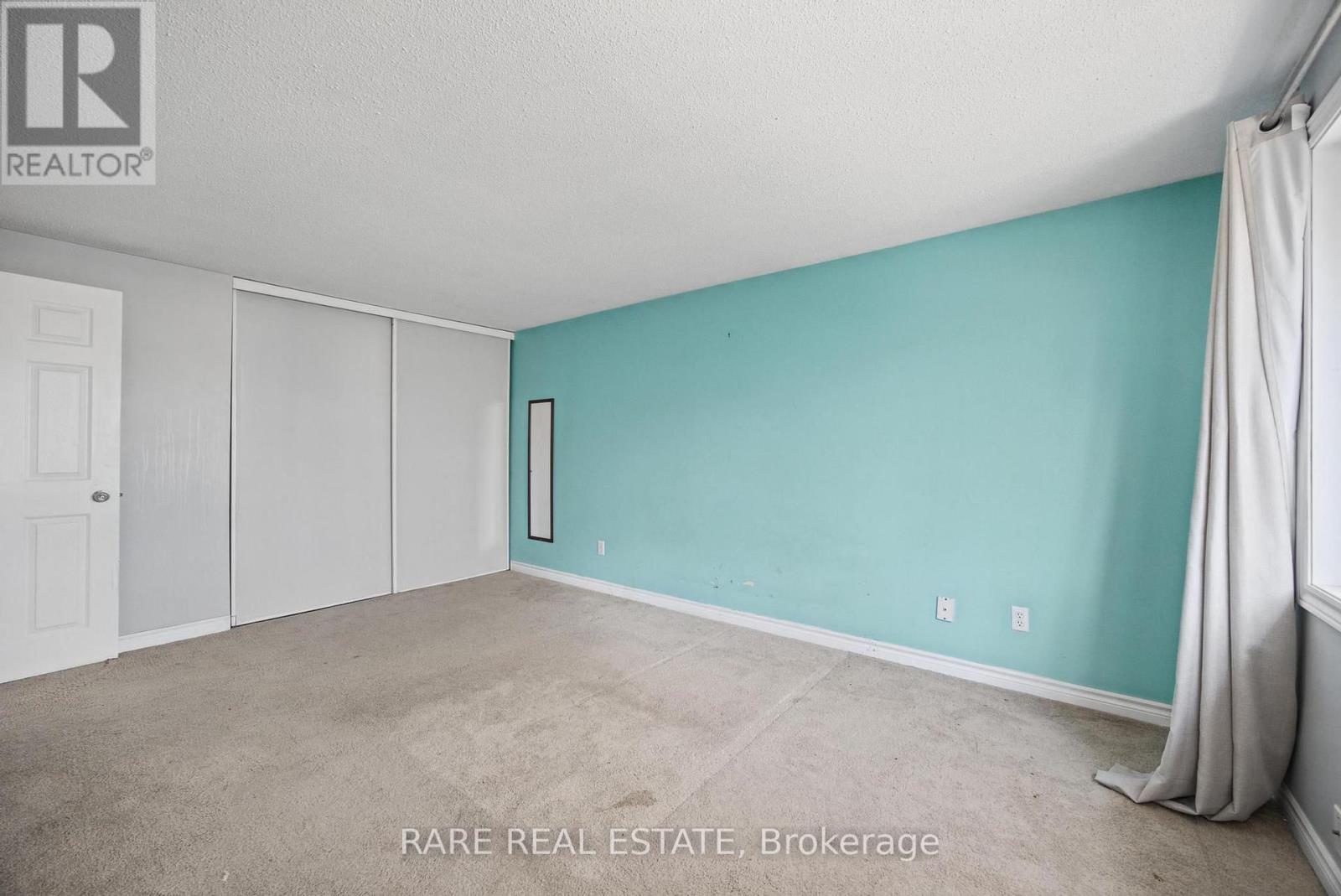 17 GLACEPORT AVENUE - 14