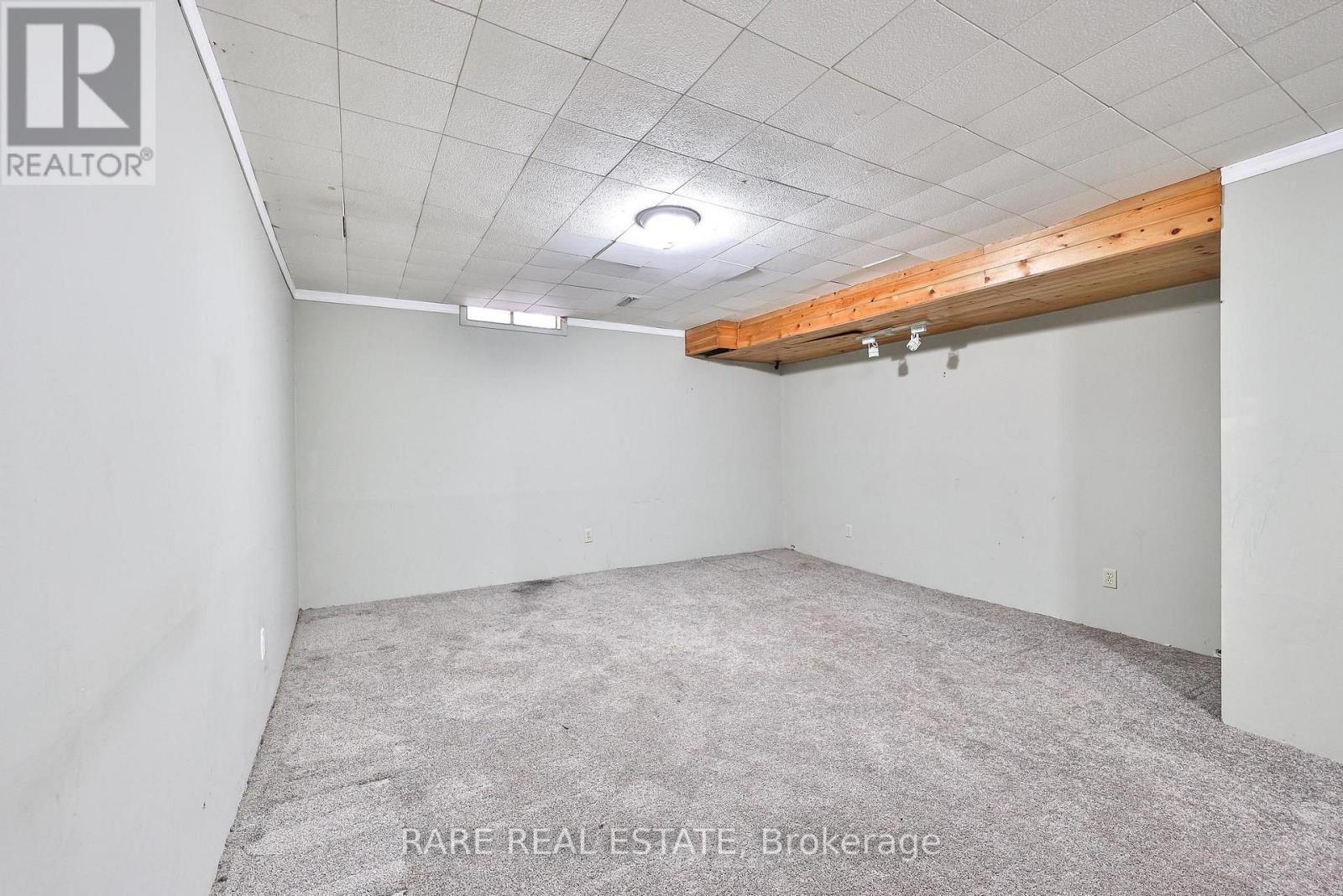 17 GLACEPORT AVENUE - 24