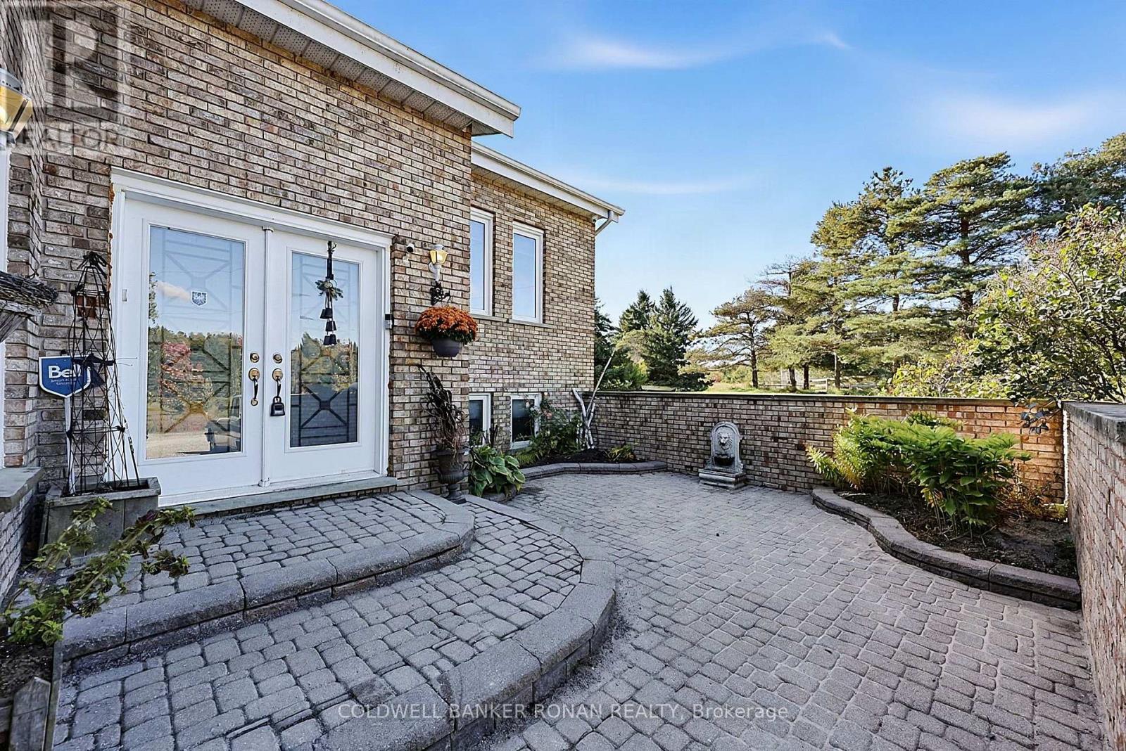 675446 HURONTARIO STREET - 4