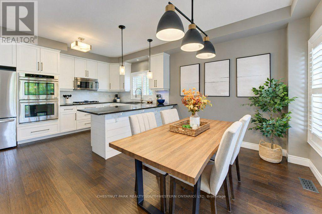 31 ELMBANK TRAIL - 18