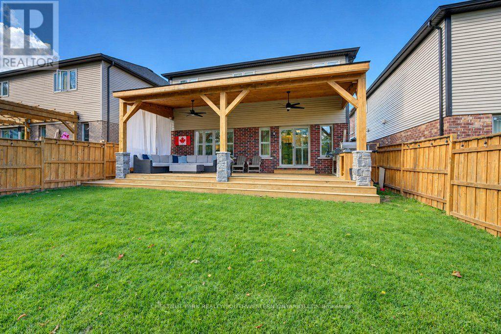 31 Elmbank Trail, Kitchener, ON photo 45
