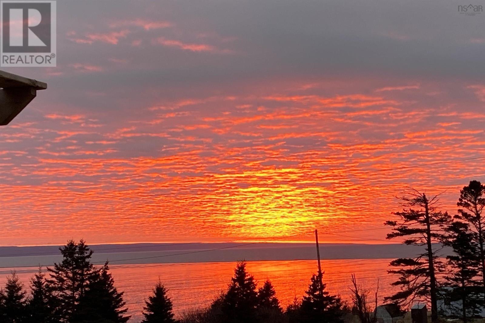 1474 Cape Split Road - 50