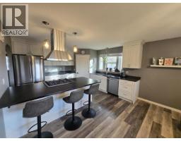 Kitchen - 1500 Cody Dale Road, Quesnel, BC V2J7A1 Photo 7