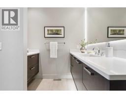 1, 1521 28 Avenue SW - photo 30