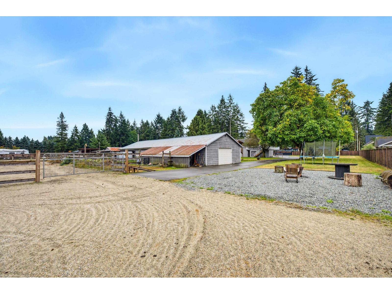 24061 55 AVENUE, Langley