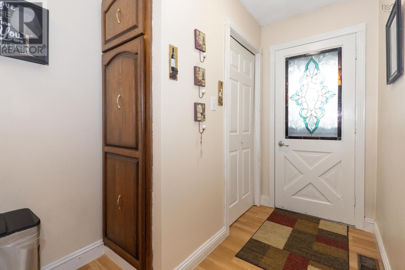 5862 Highway 6 - Image 7