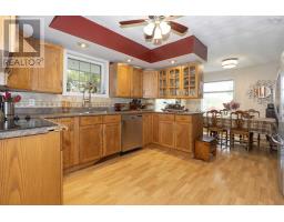 Family room - 5862 Highway 6, Linden, NS B4H3Y2 Photo 9