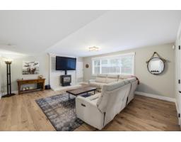 24061 55 Avenue, Langley, BC V2Z2N7 Photo 18