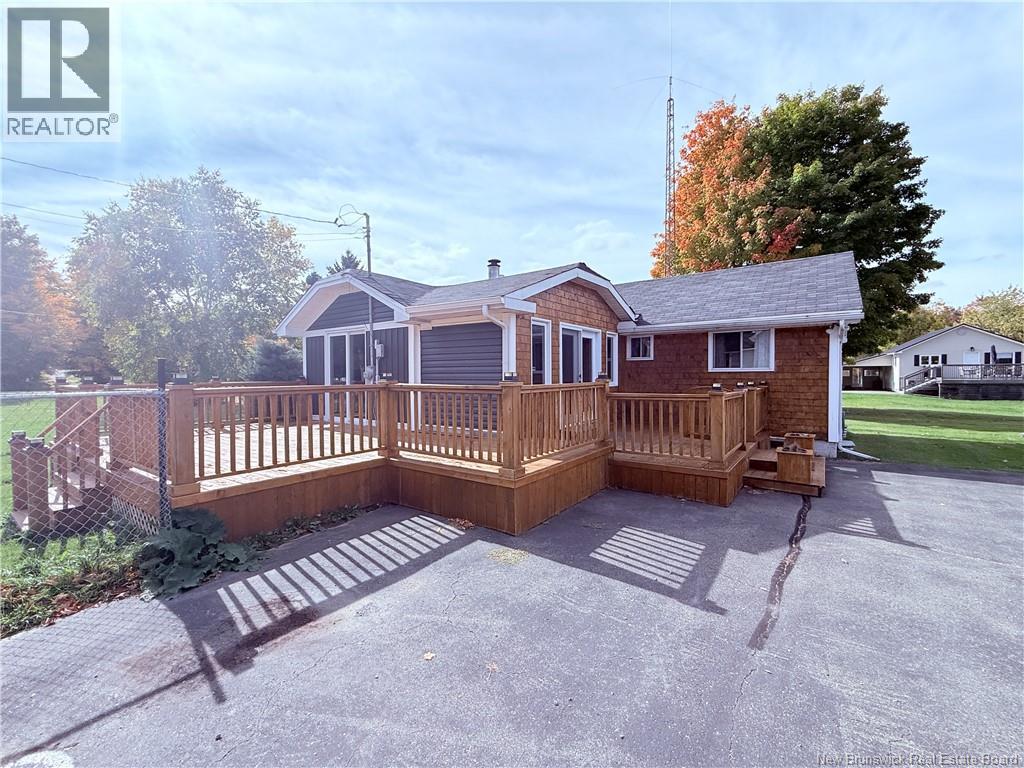 55 Main Street - Image 39