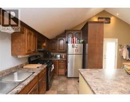 Family room - 54 Old Mill Road, Port Rowan, ON N0E1C0 Photo 10