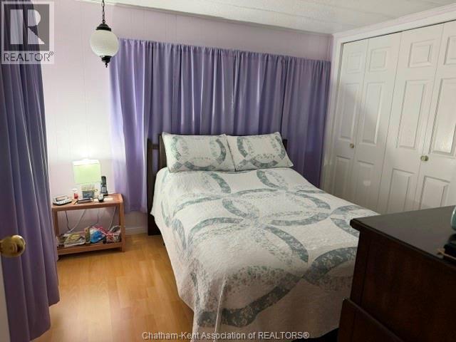 24 SUTTON COURT - 11