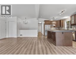 Dining room - 10824 Westshore Road, Vernon, BC V1H2C3 Photo 8