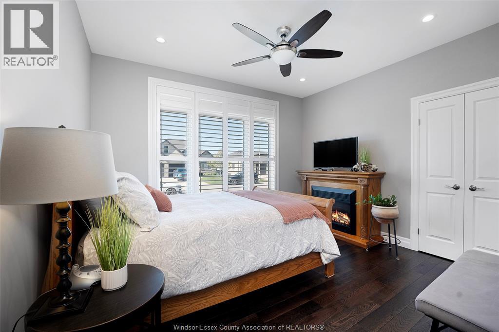 214 Bernath STREET - 24