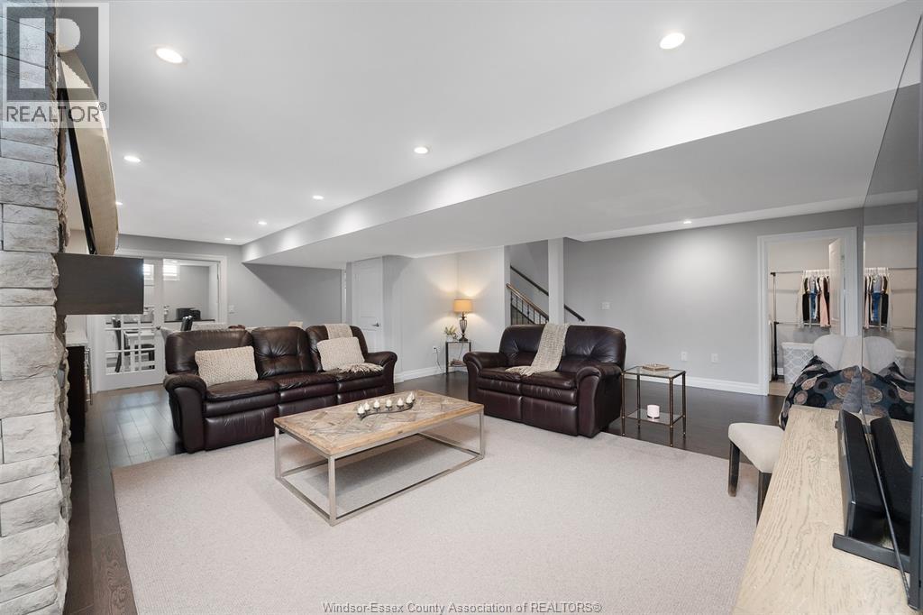 214 Bernath STREET - Image 29