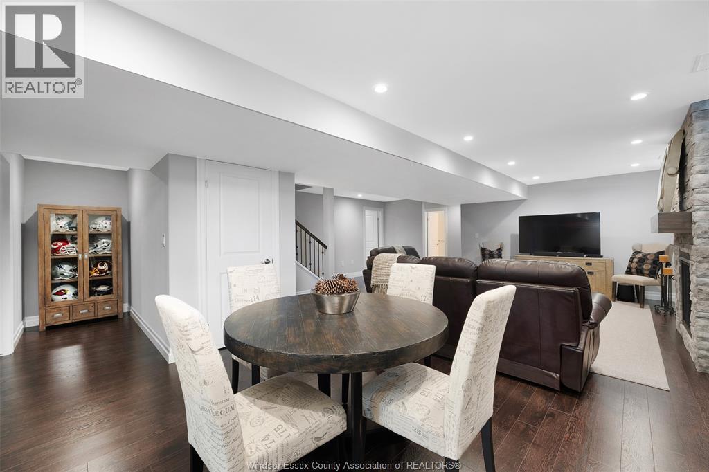 214 Bernath STREET - Image 34