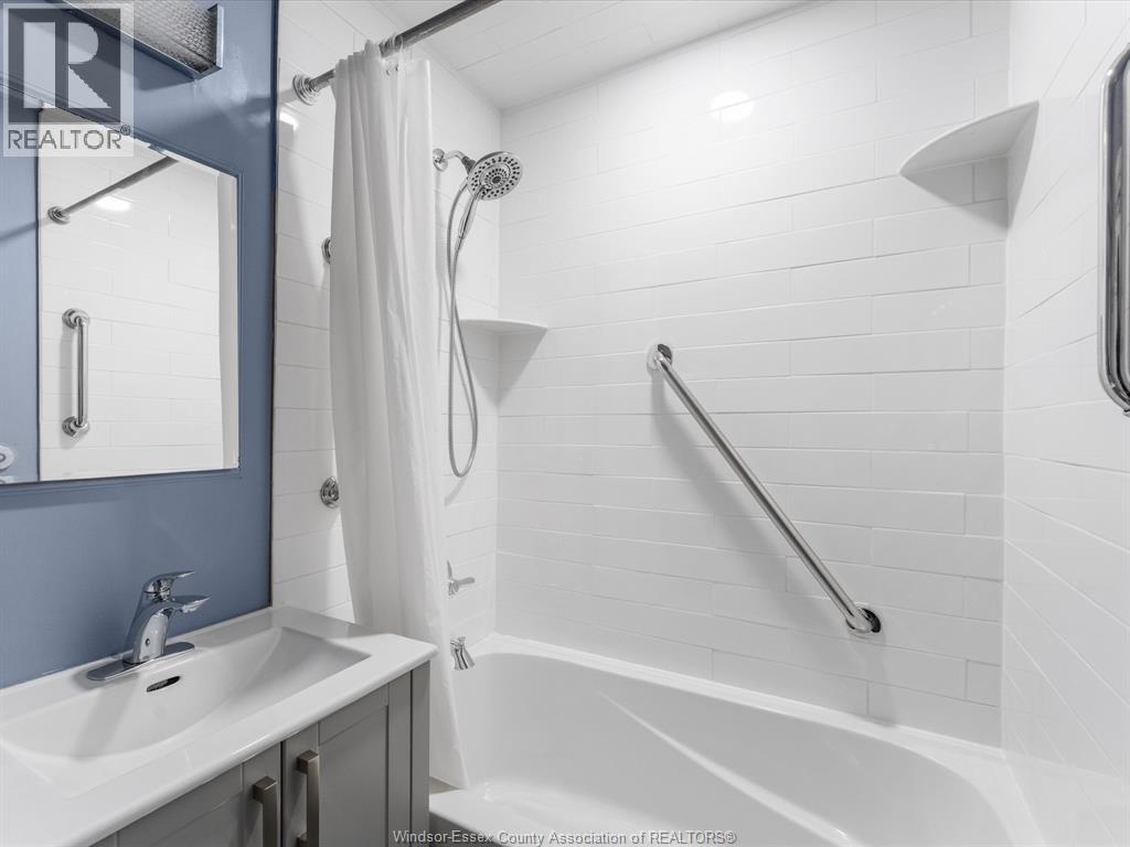 1794 Ellrose AVENUE - 18