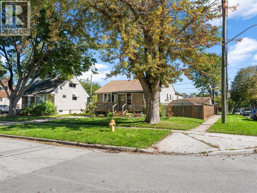 1794 Ellrose AVENUE - 3