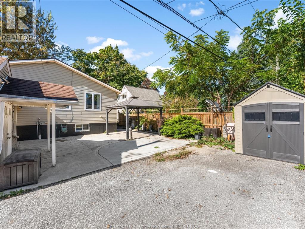 1794 Ellrose AVENUE - Image 40