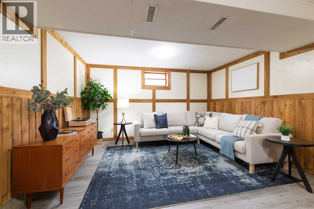 30 1 Street NW - 28