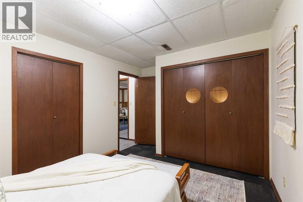 30 1 Street NW - 31