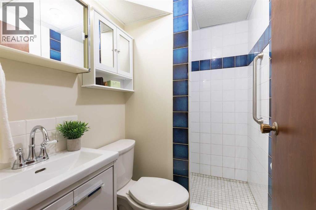 30 1 Street NW - 32