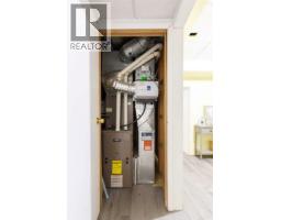 30 1 Street Nw, Medicine Hat, AB T1A6H1 Photo 38