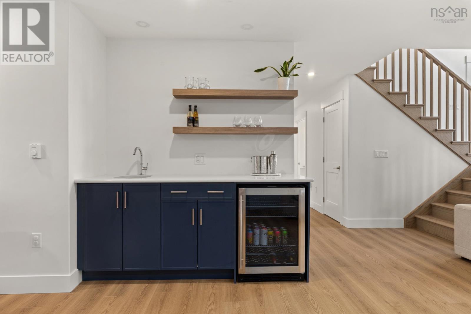 81 Rumi Lane - Image 35