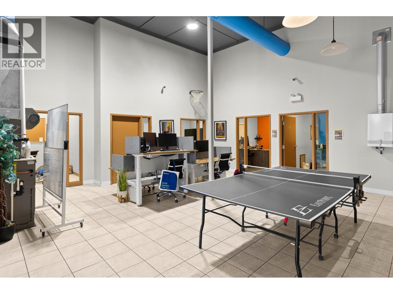 1 2300 Hunter Road, Kelowna